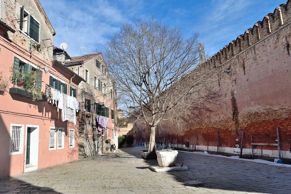 Optyflat Hotel Venice Italy